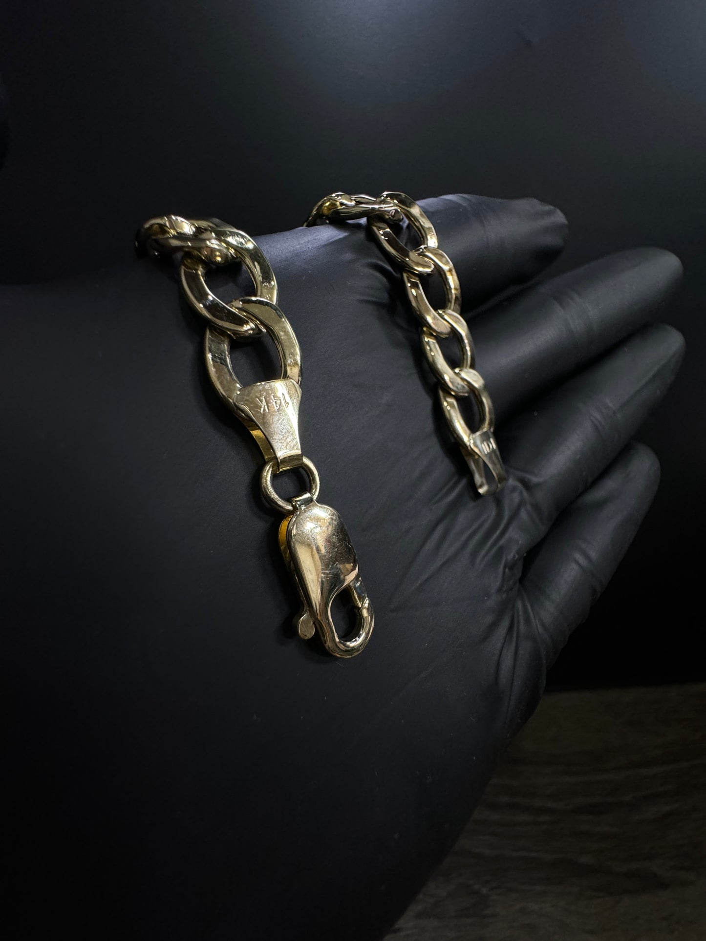 14K Gold Semi-Hollow Flat Cuban Link Bracelet