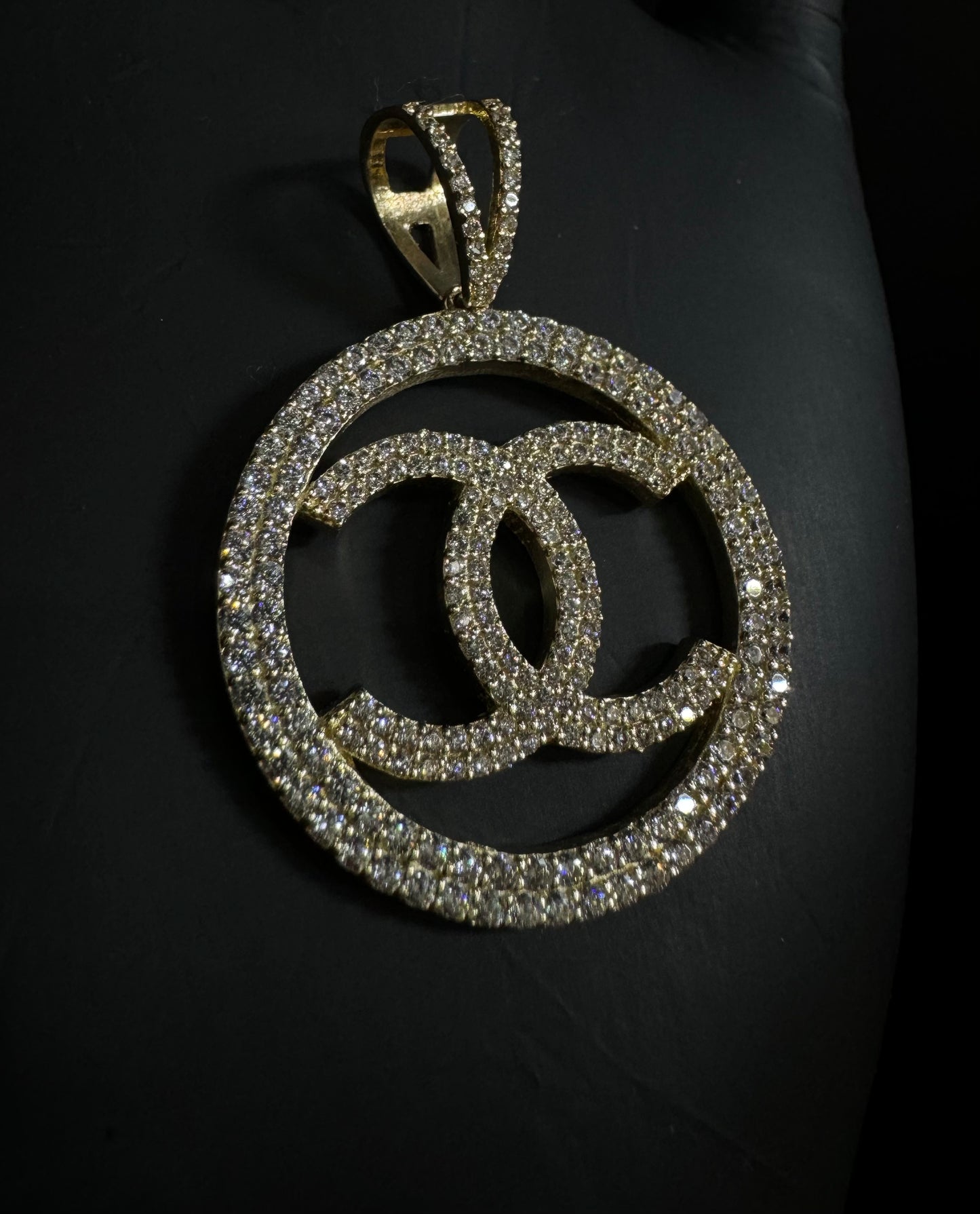 14K Gold Semi-Solid Chanel Pendant